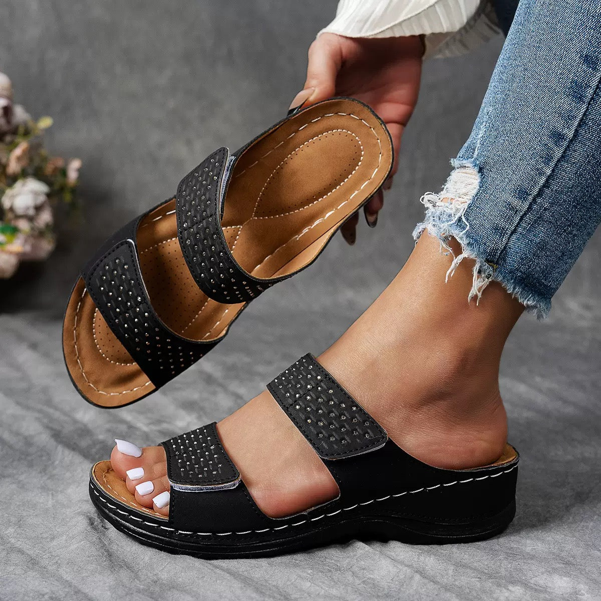 Emily™ – Breathable Orthopedic Slip-On Sandals for Women