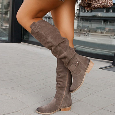 Clara Boots – Winter Serenity