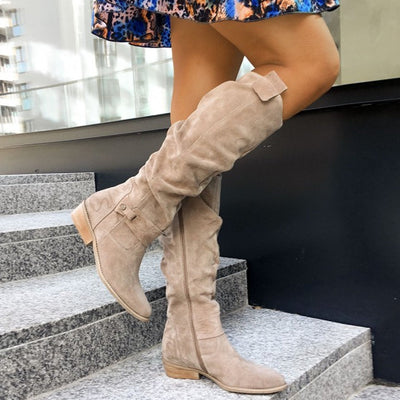 Clara Boots – Winter Serenity